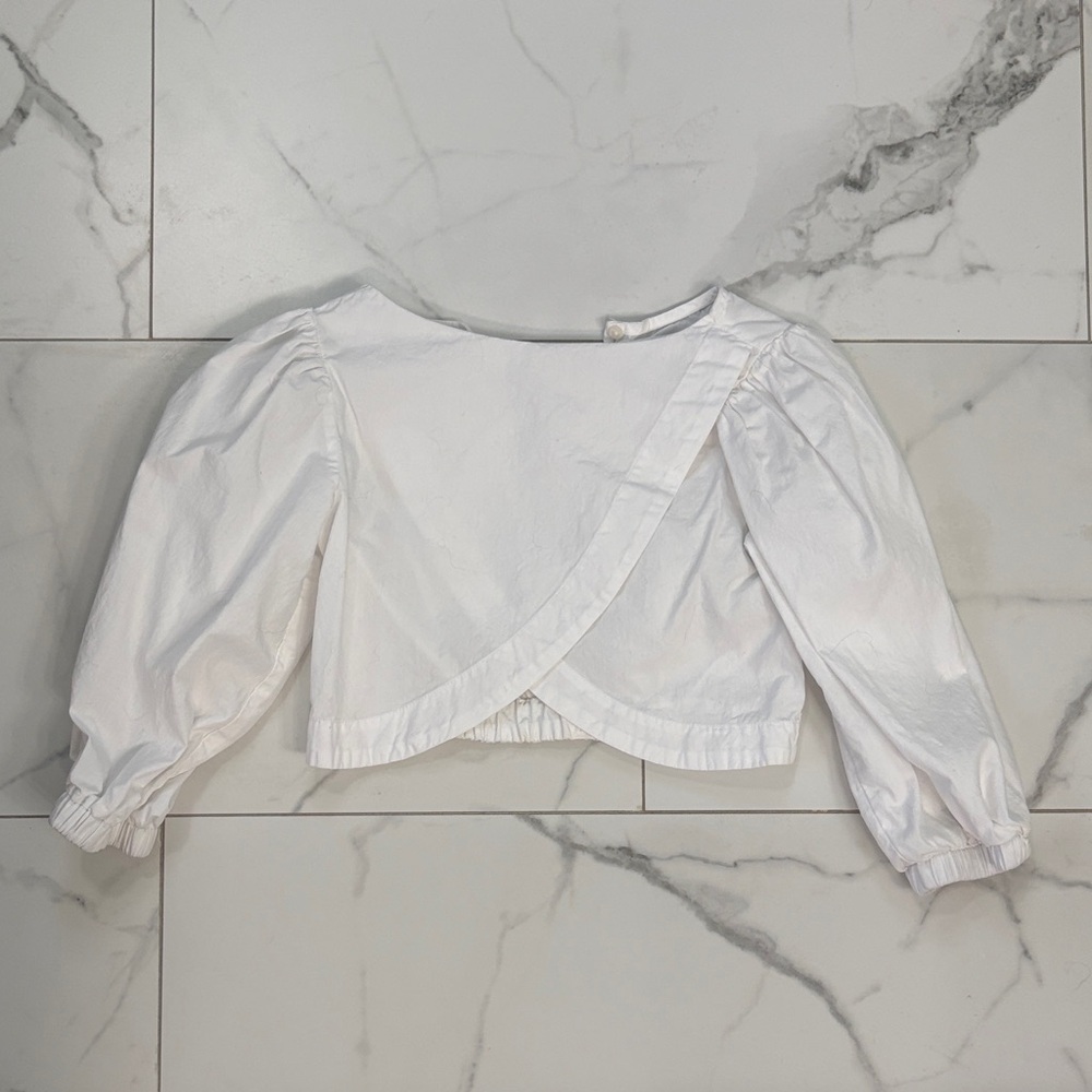 Girl’s White Puff Sleeve Crop